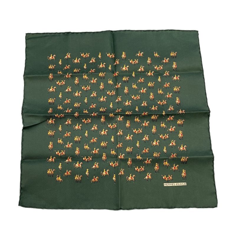 HERMES Green Silk Pocket Square - Timeless Elegance
