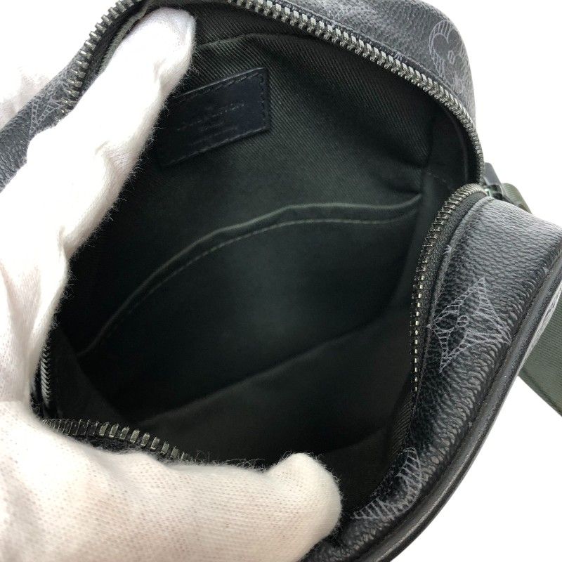 Louis Vuitton Danube PM Vivienne Limited Edition - Black & Green