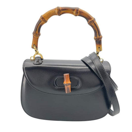 GUCCI Bamboo Shoulder Bag in Black Leather - Timeless Elegance
