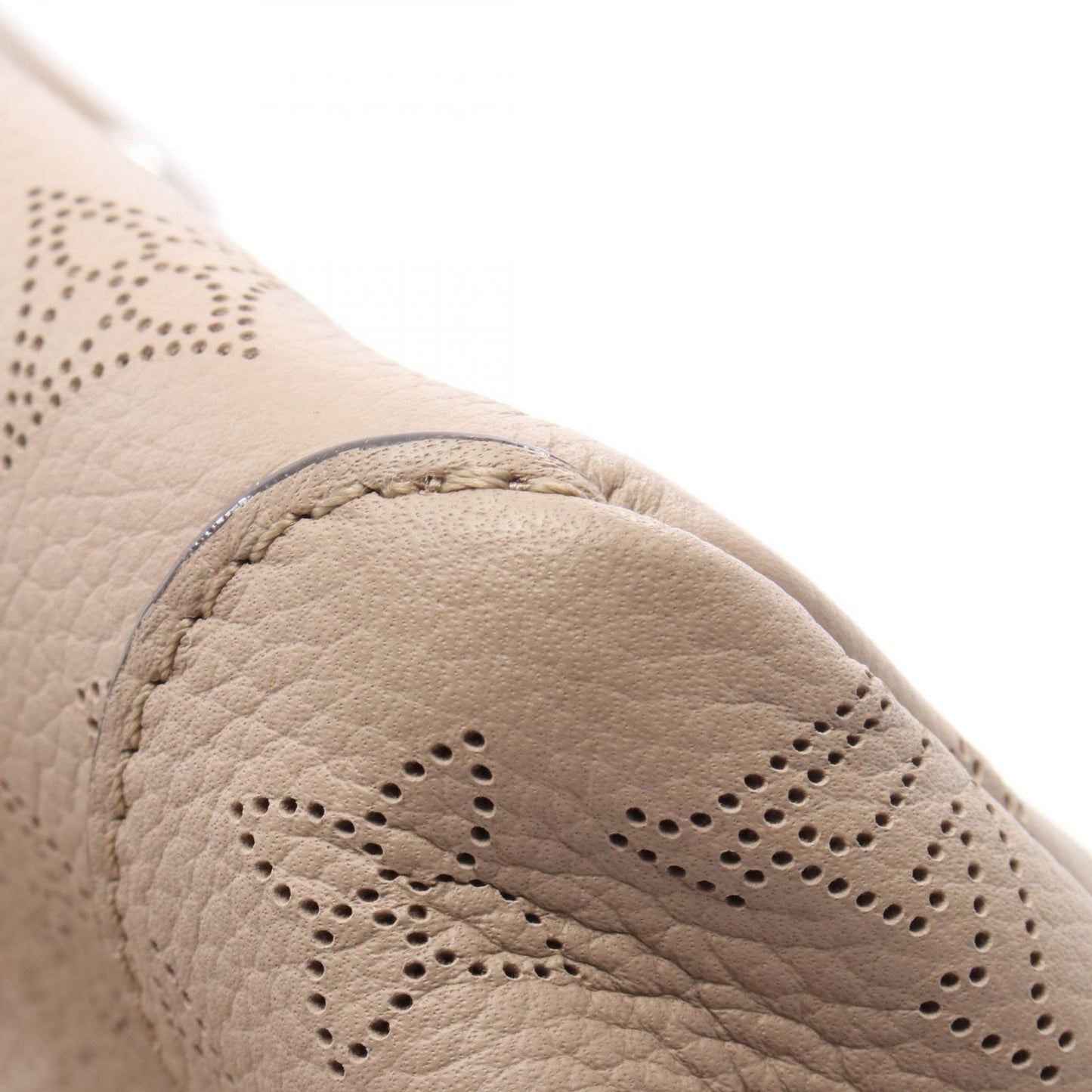 Louis Vuitton Hina PM Handbag in Galliera Leather - Exquisite Craftsmanship