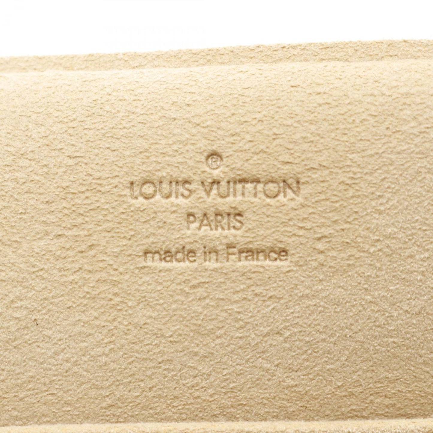 Louis Vuitton Beverly MM Shoulder Bag - Timeless Elegance in Brown