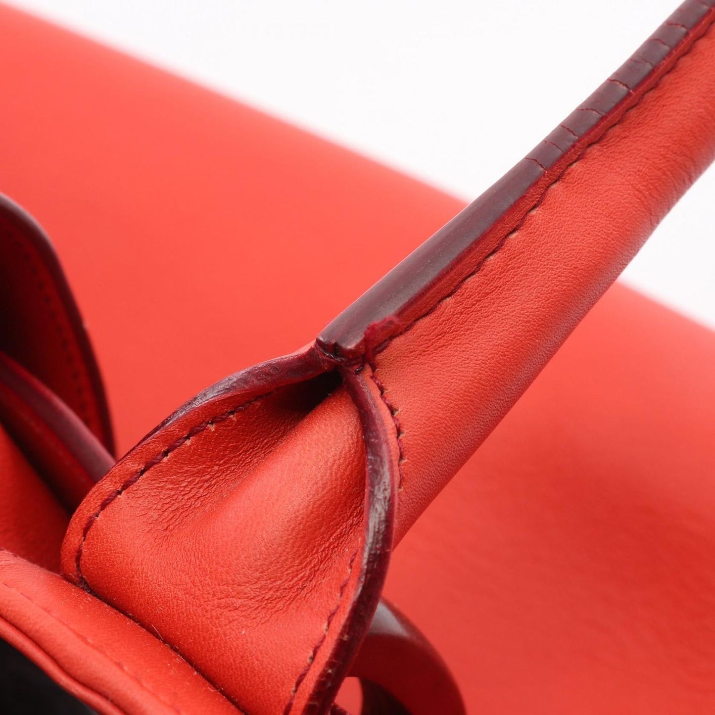 Salvatore Ferragamo Red Leather Tote Bag - Timeless Elegance