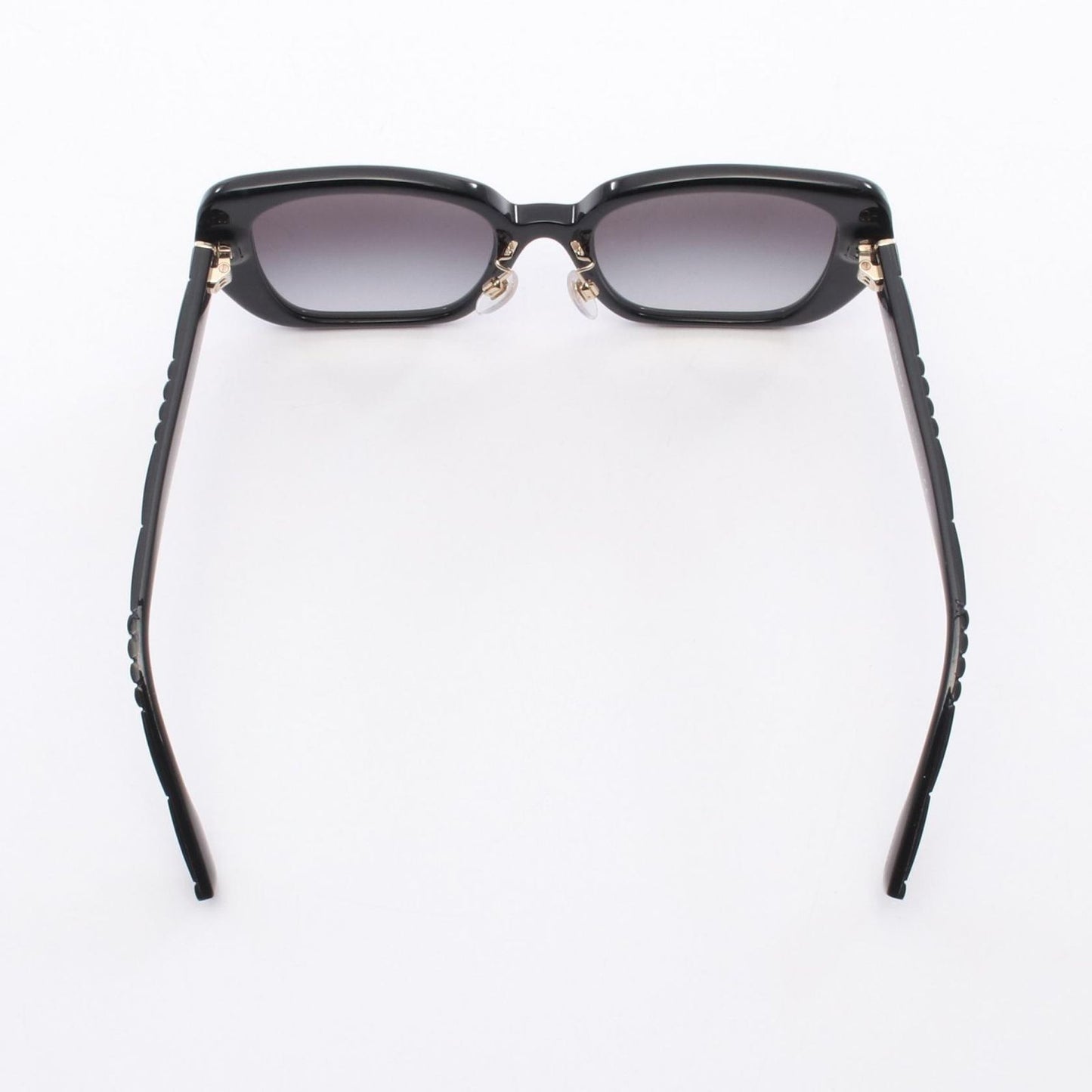 BURBERRY Black Sunglasses - Timeless Elegance for Women