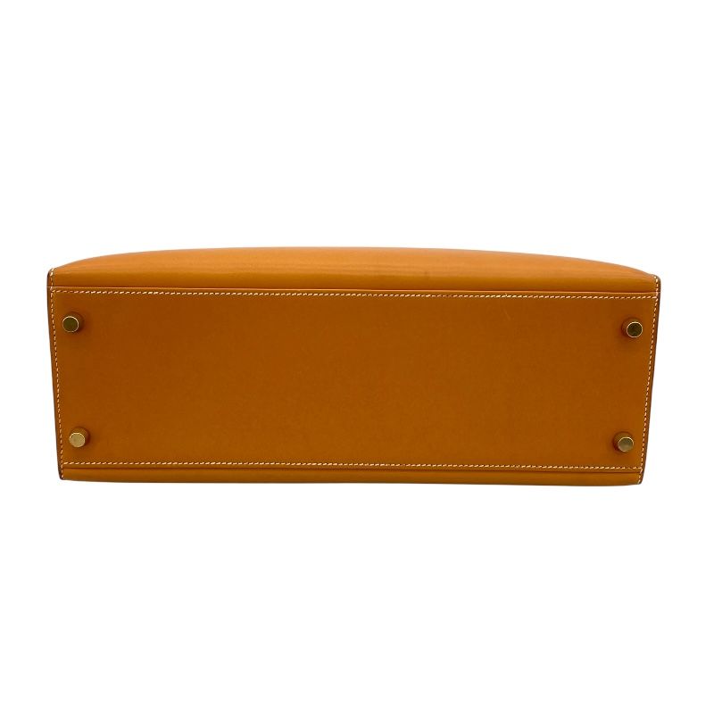 HERMES Kelly 32 Natural Sable with Gold Hardware - Timeless Elegance