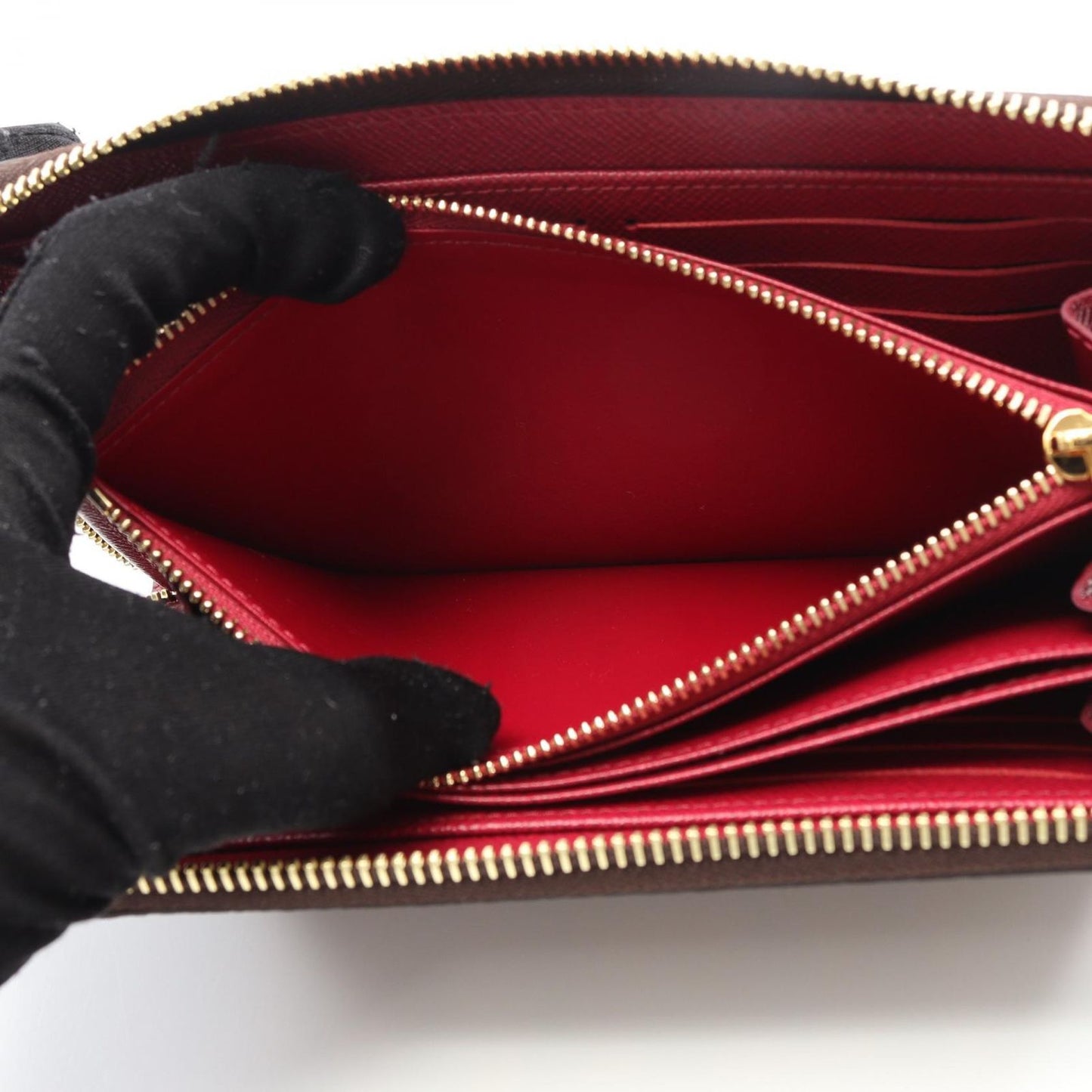 Louis Vuitton Monogram Fuchsia Zippy Wallet - Unused Luxury