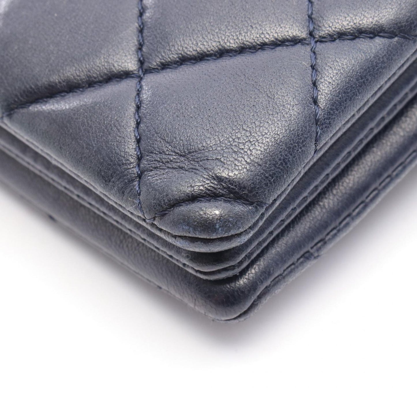 CHANEL Matelassé Navy Leather Shoulder Bag - Timeless Elegance