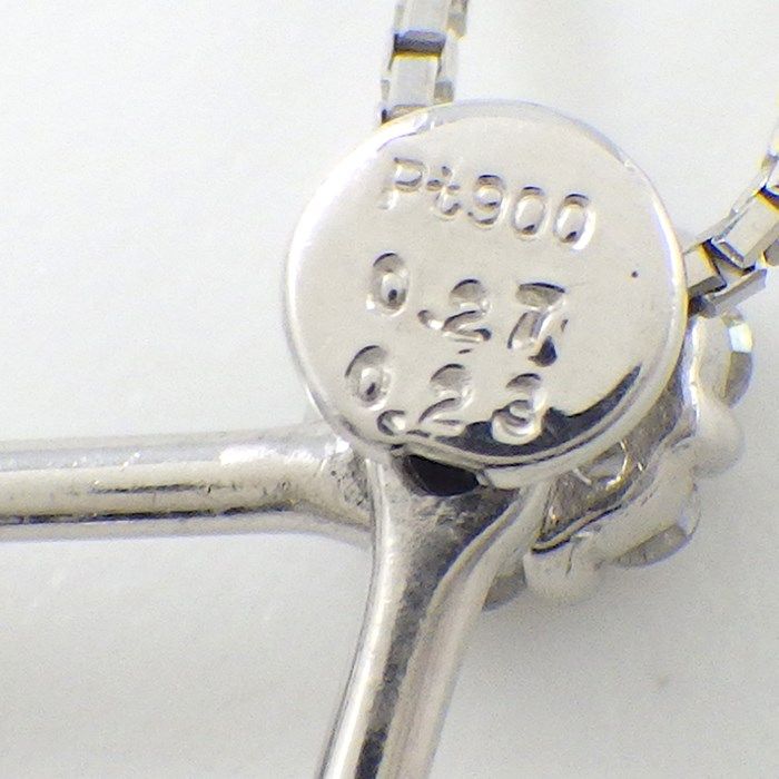 Exquisite Floral Diamond Necklace with Blue Diamonds - 0.50ct Total