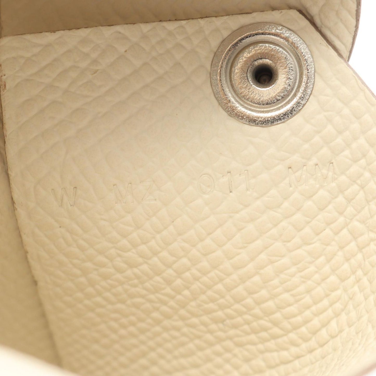 HERMES Calvi Coin Case in Pristine White - Unused Luxury Accessory