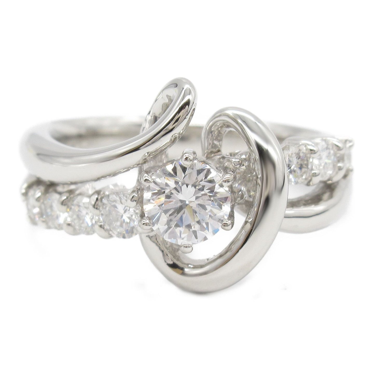 Exquisite JEWELRY Diamond Ring in Platinum - Timeless Elegance