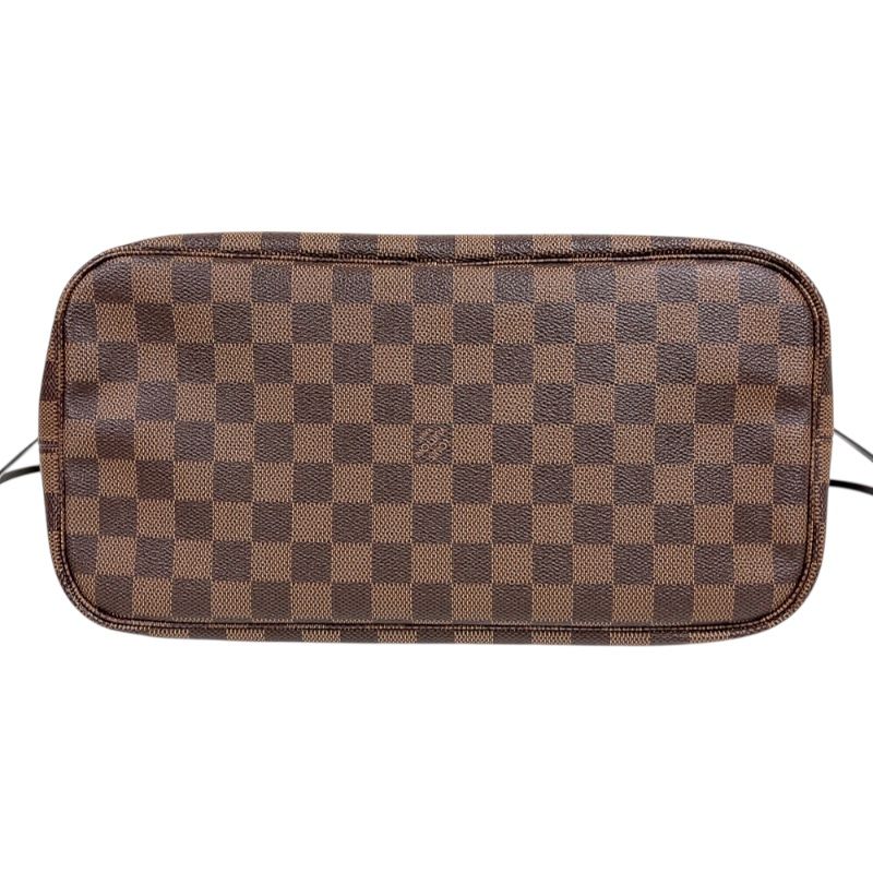 Louis Vuitton Neverfull MM in Rose Ballerine with Gold Hardware