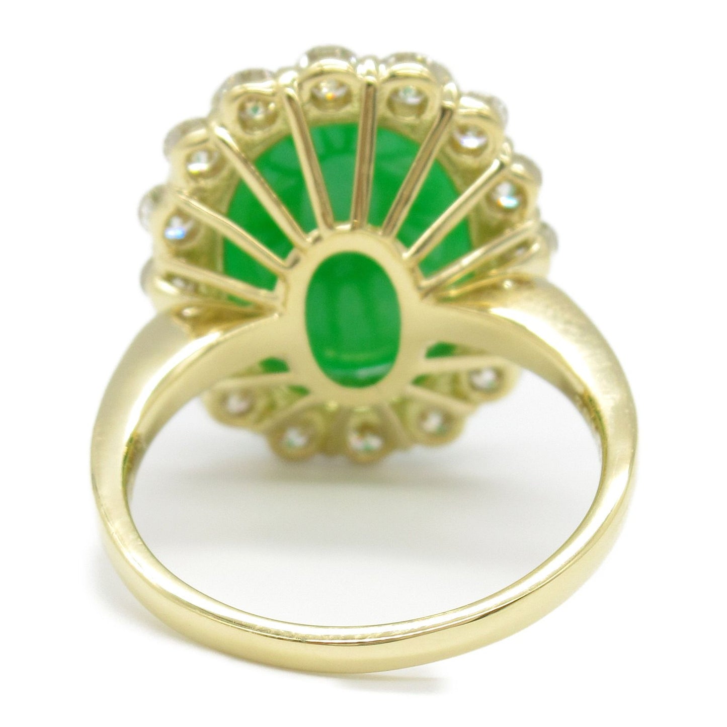 Exquisite Jade and Diamond Ring in 18K Yellow Gold