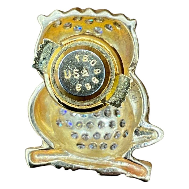 Exquisite Ruby Claw Brooch in K18 Yellow Gold