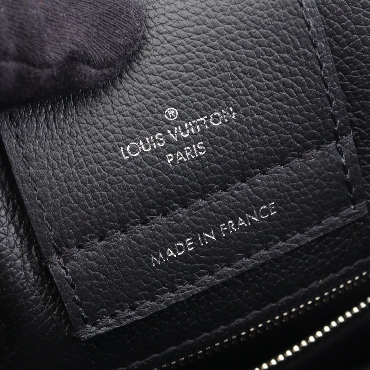 Louis Vuitton Lockme Day Noir Handbag - Timeless Elegance
