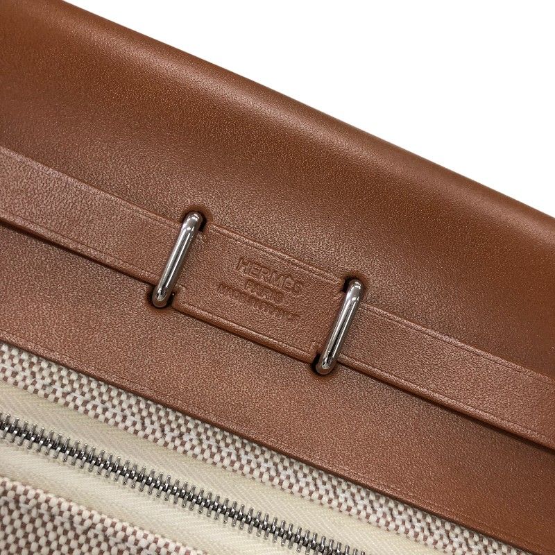 HERMES Émile Mini Zip Bag in Ecru & Gold - Exquisite Craftsmanship