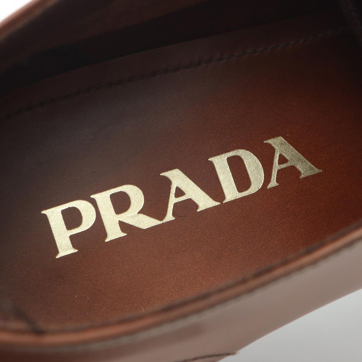 PRADA Brown Leather Dress Shoes - Timeless Elegance