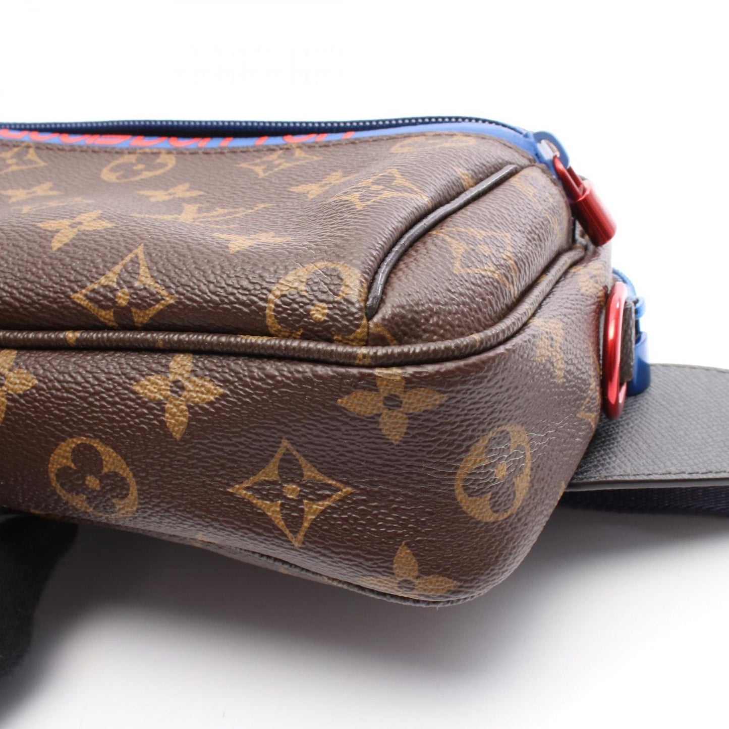 Louis Vuitton Pacific Bum Bag - Iconic Monogram Canvas