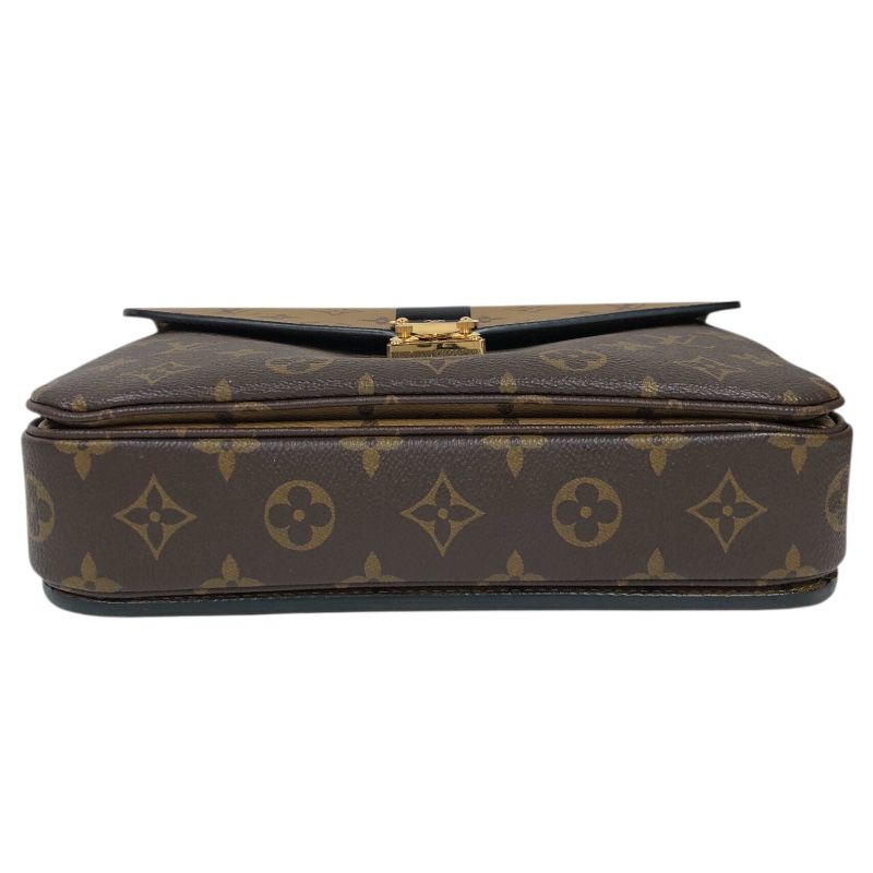 Louis Vuitton Pochette Métis MM Monogram Reverse - Timeless Elegance
