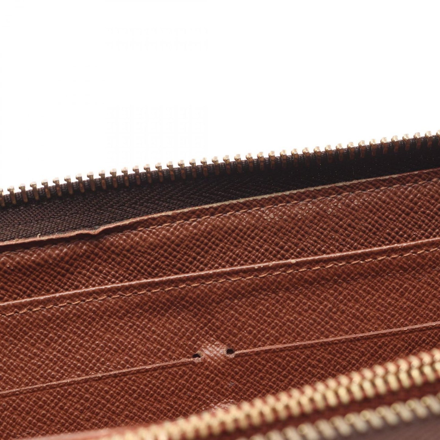 Louis Vuitton Monogram Zippy Wallet - Timeless Elegance