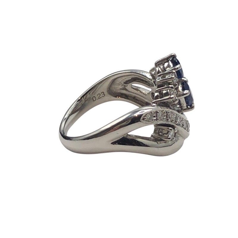 TASAKI Platinum Ring with Sapphire and Diamond - Exquisite Craftsmanship