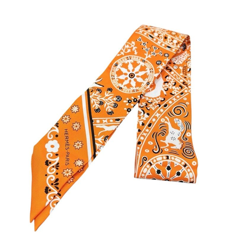 HERMES Twilly People du Vent Orange Silk Scarf - Exquisite Luxury