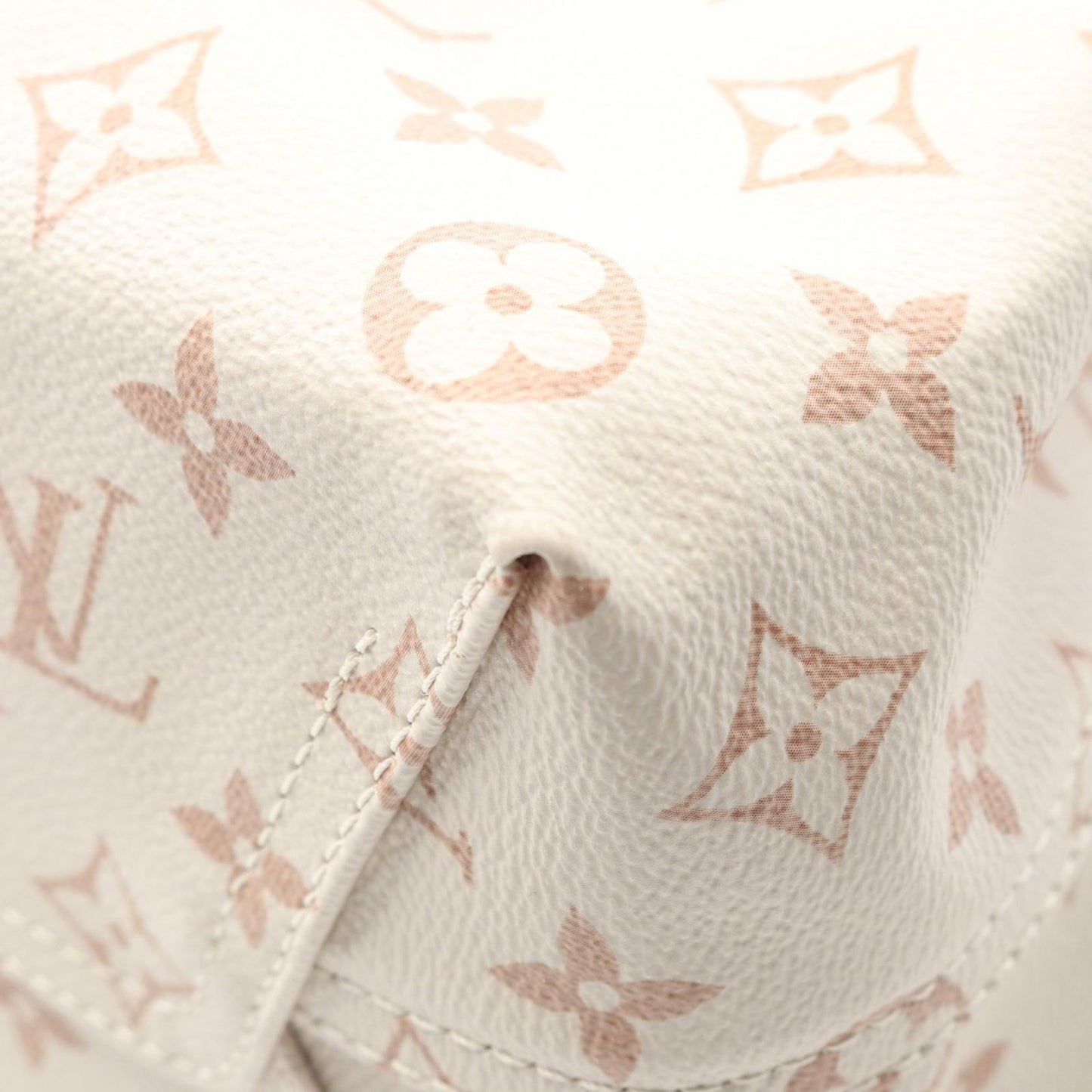 Louis Vuitton Atlantis GM Monogram Dune Tote Bag - White PVC Canvas