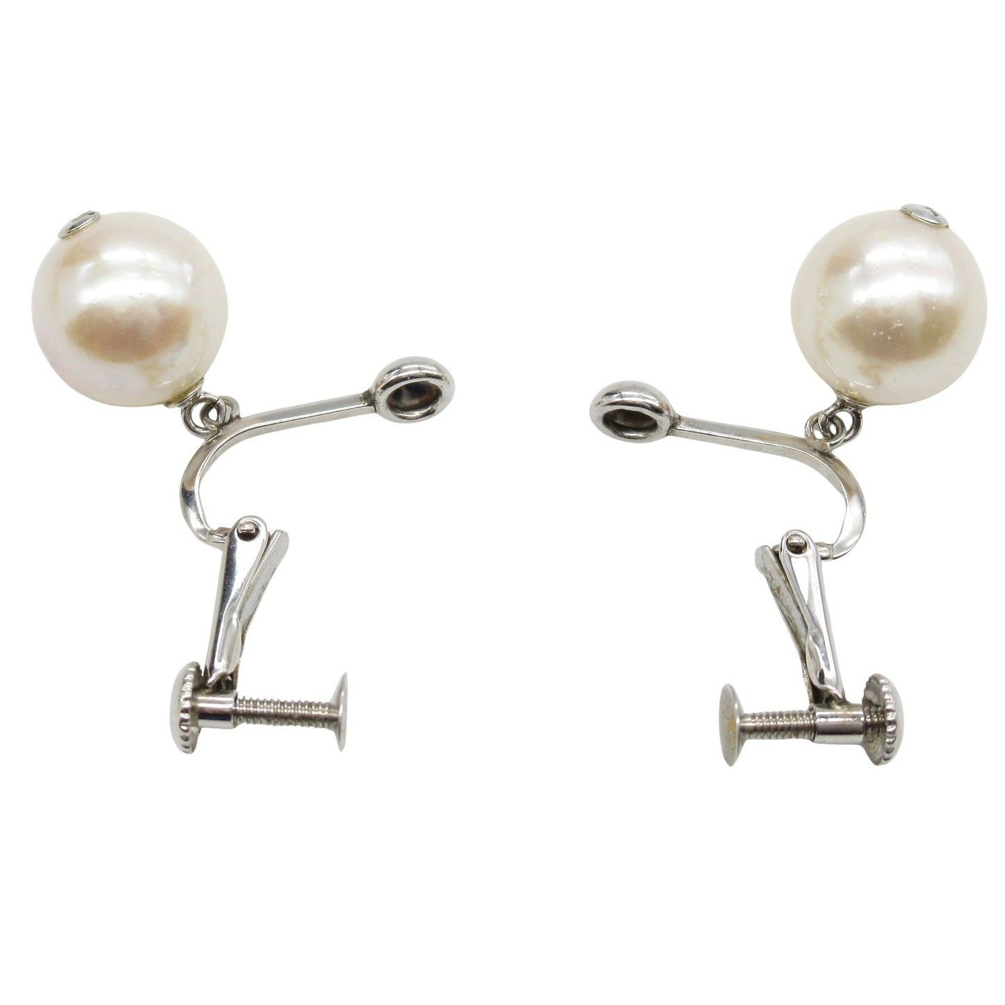 Elegant Pearl Necklace and Earring Set - Timeless Luxury