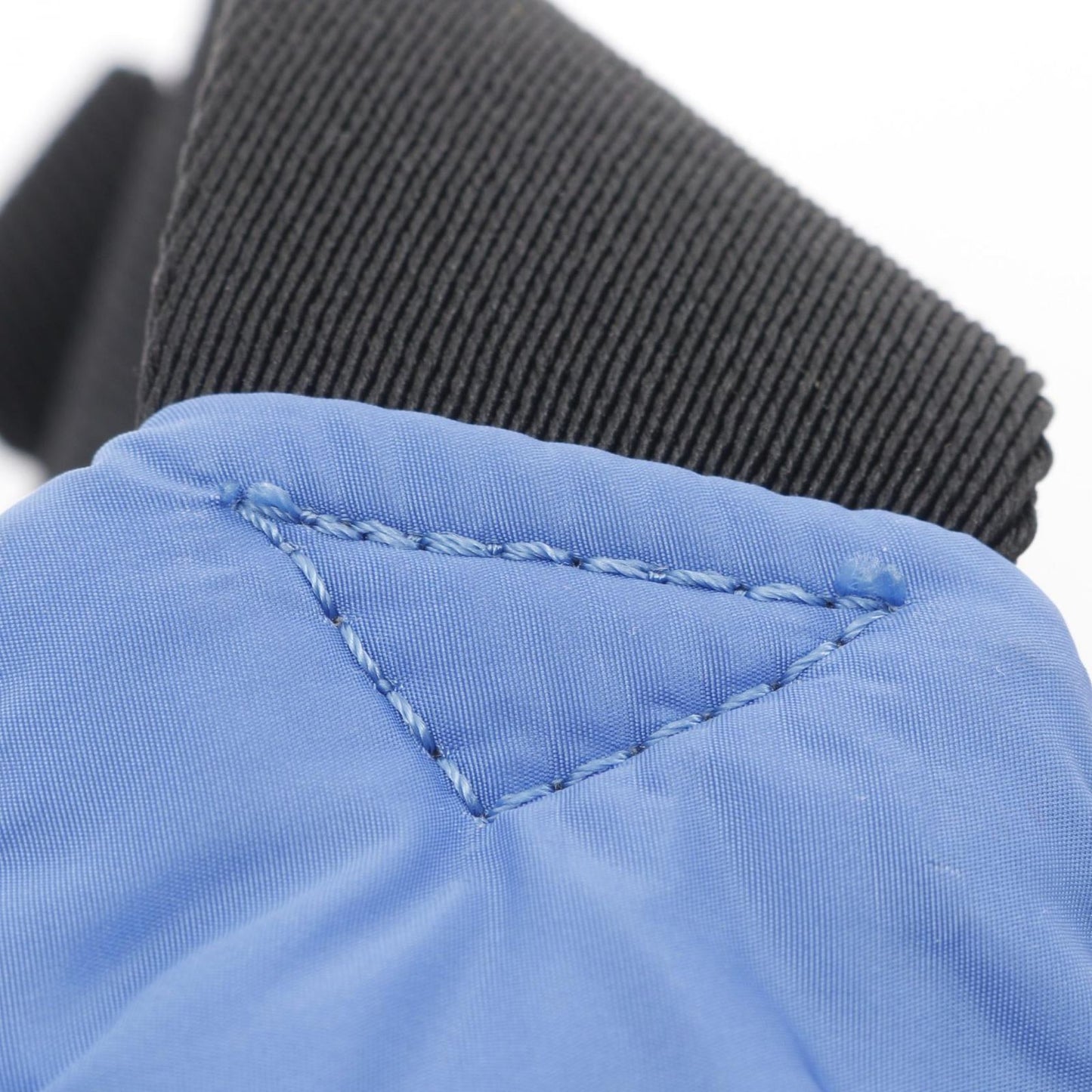 MONCLER Legere Belt Bag - Exquisite Blue Nylon Unisex Accessory