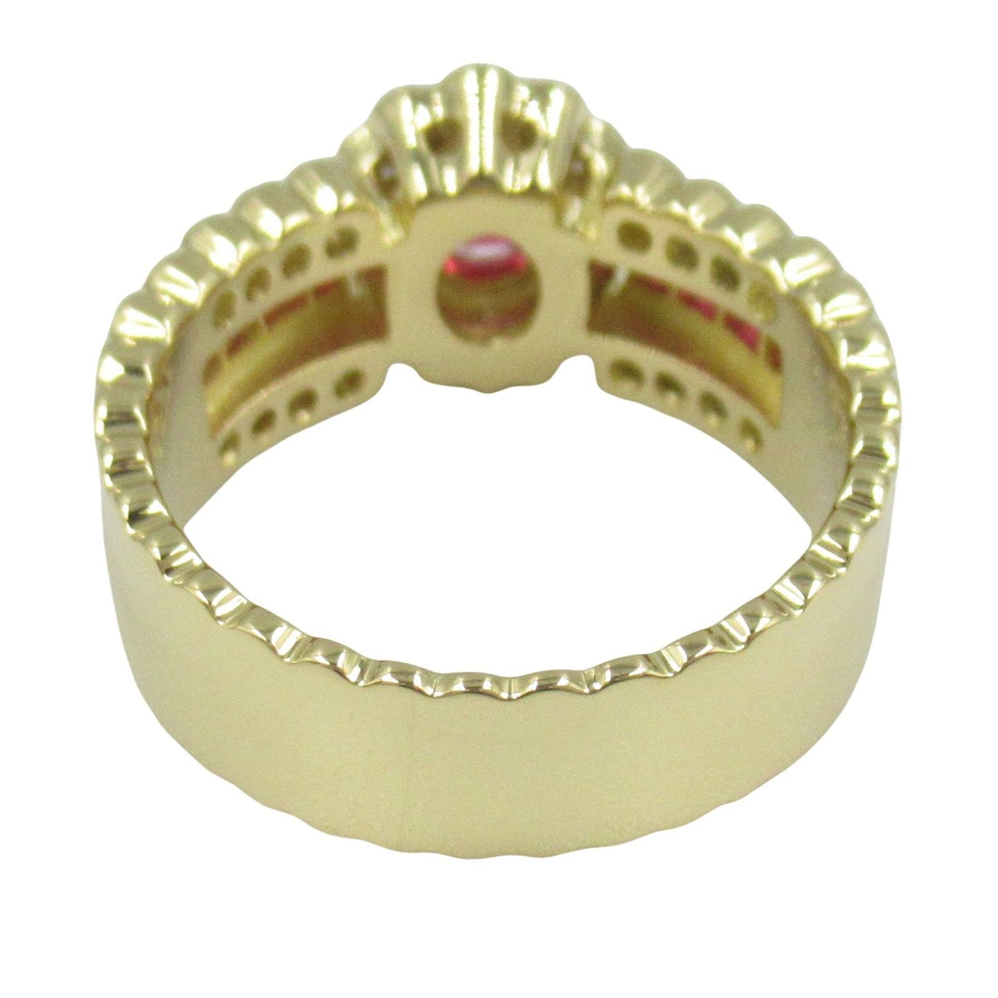 Exquisite Ruby and Diamond Ring in K18 Yellow Gold