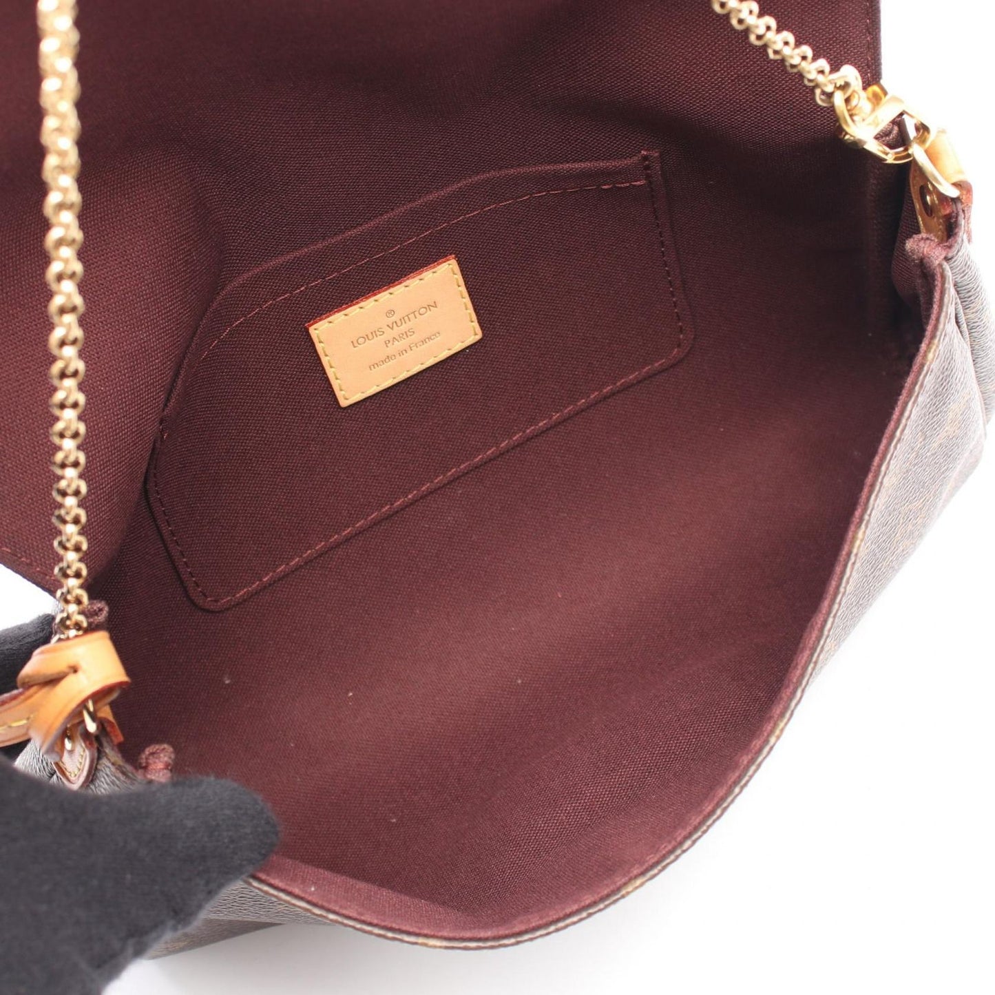 Louis Vuitton Favorite MM Monogram Handbag - Timeless Elegance