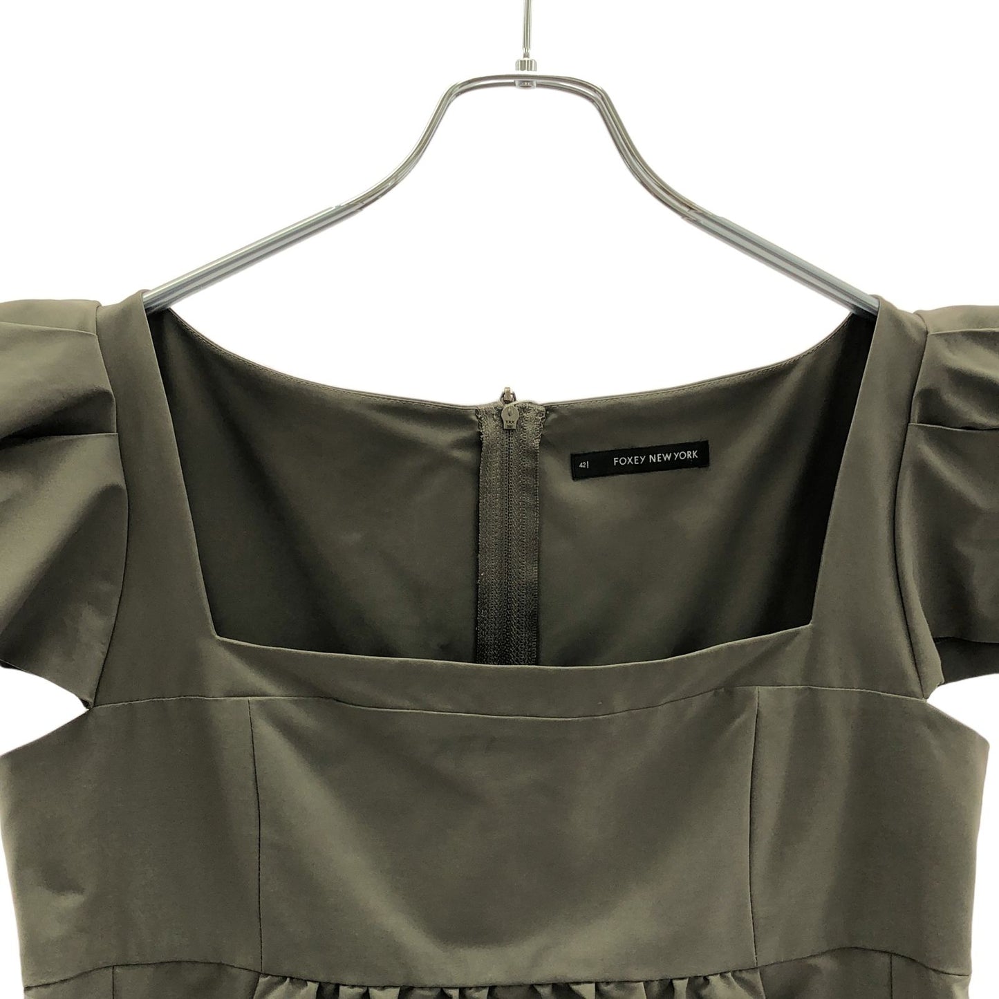 FOXEY NEW YORK Sleeveless Dress in Elegant Khaki