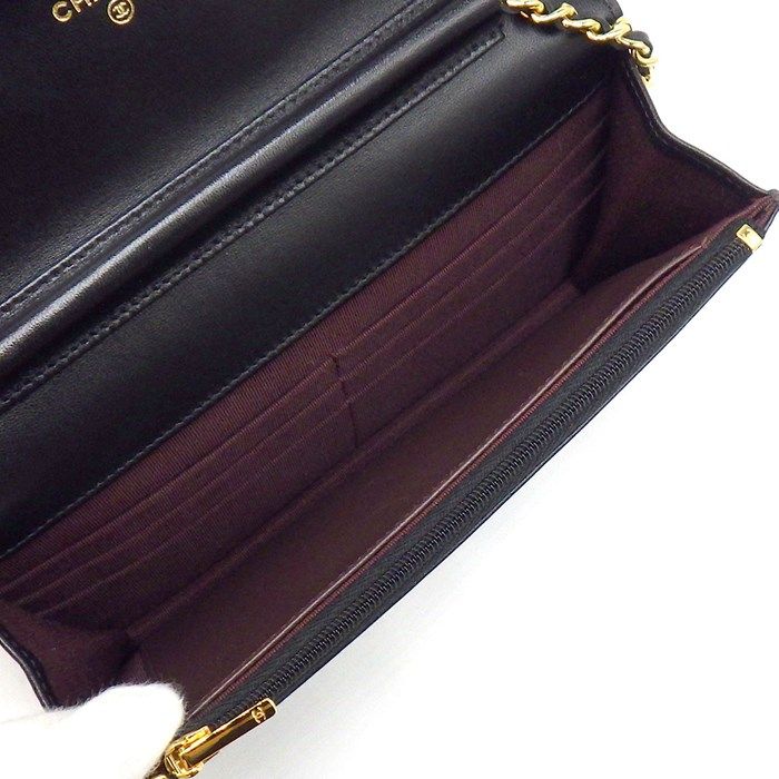 Chanel Classic Chain Wallet AP0250 in Black Lambskin - Timeless Elegance