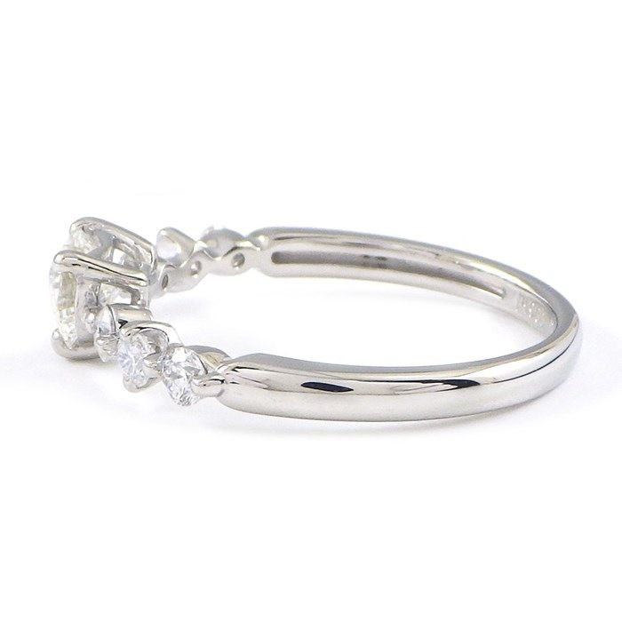 Heart-Shaped Diamond Ring with Round Cut Diamonds - 0.413ct