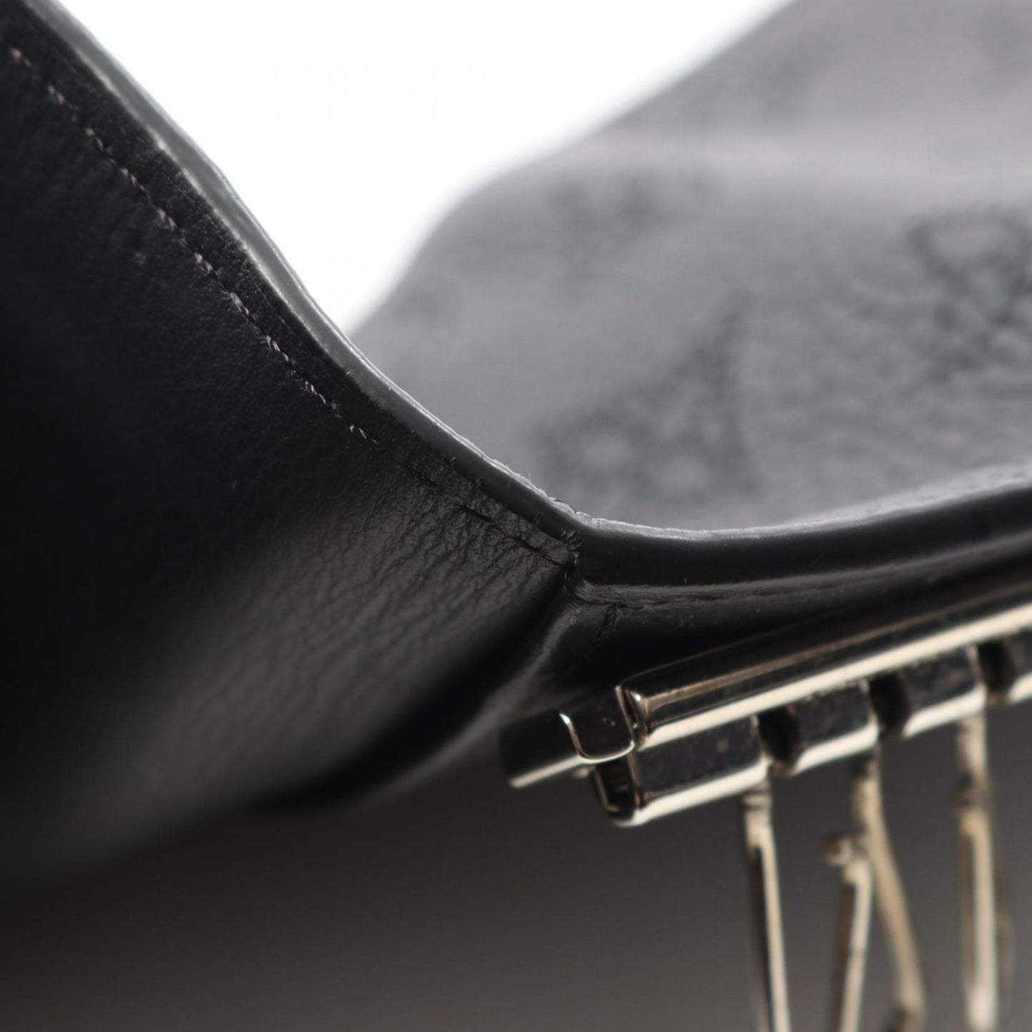 Louis Vuitton Monogram Mahina Noir Key Case - Exquisite Craftsmanship