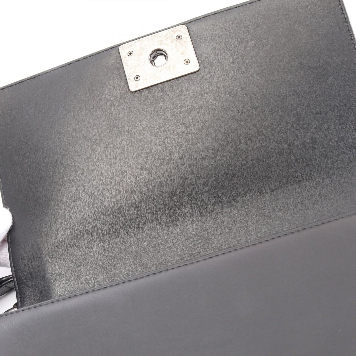 CHANEL Boy Chanel Shoulder Bag A67086 - Timeless Elegance