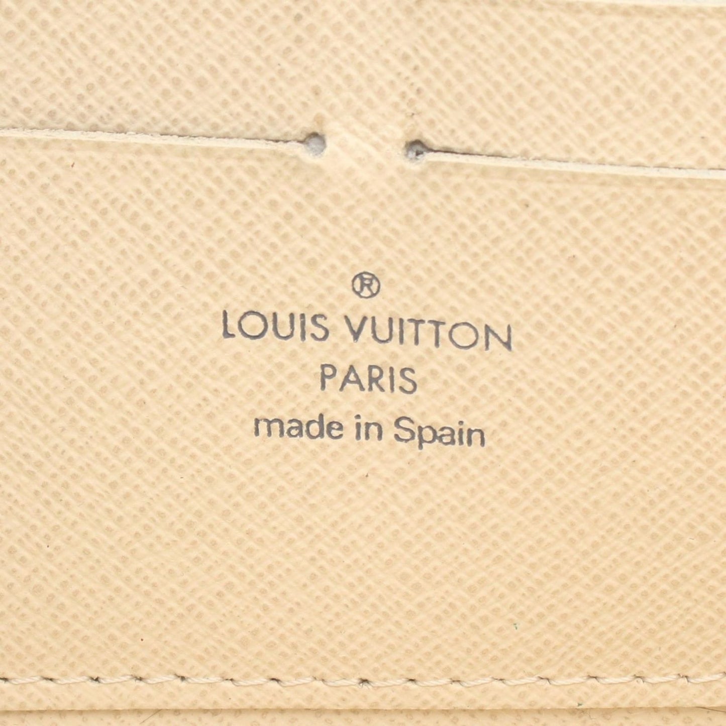 Louis Vuitton Zippy Wallet in Damier Azur Canvas - Timeless Elegance