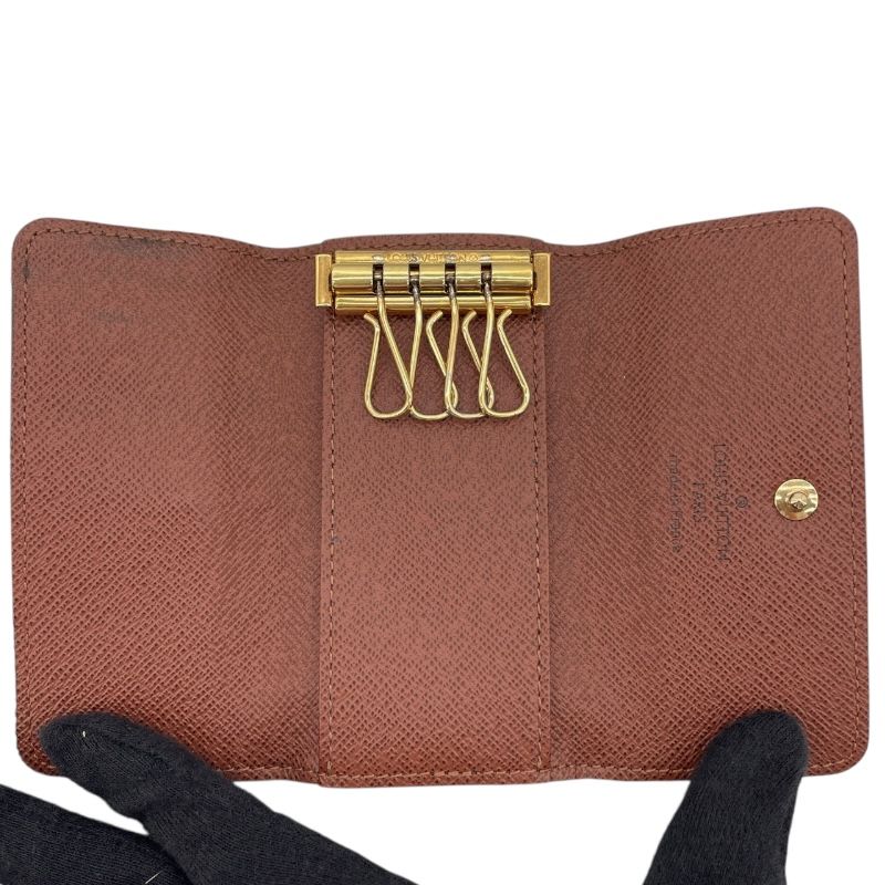 Louis Vuitton Militaire 4 Monogram Canvas Key Case - Exquisite Craftsmanship