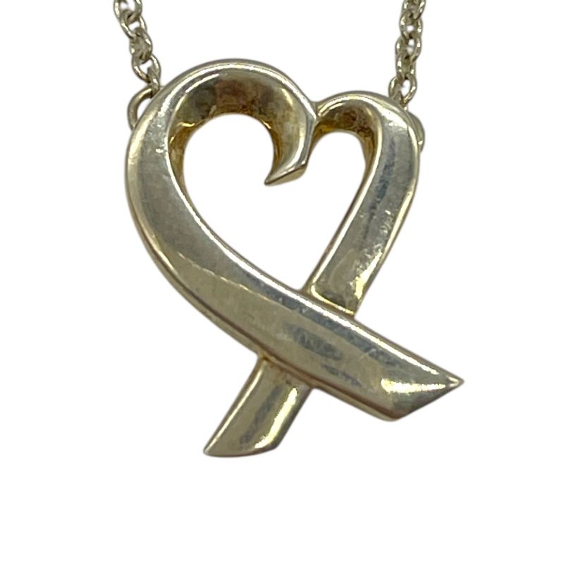 Tiffany & Co. Heart Necklace in Sterling Silver - Timeless Elegance