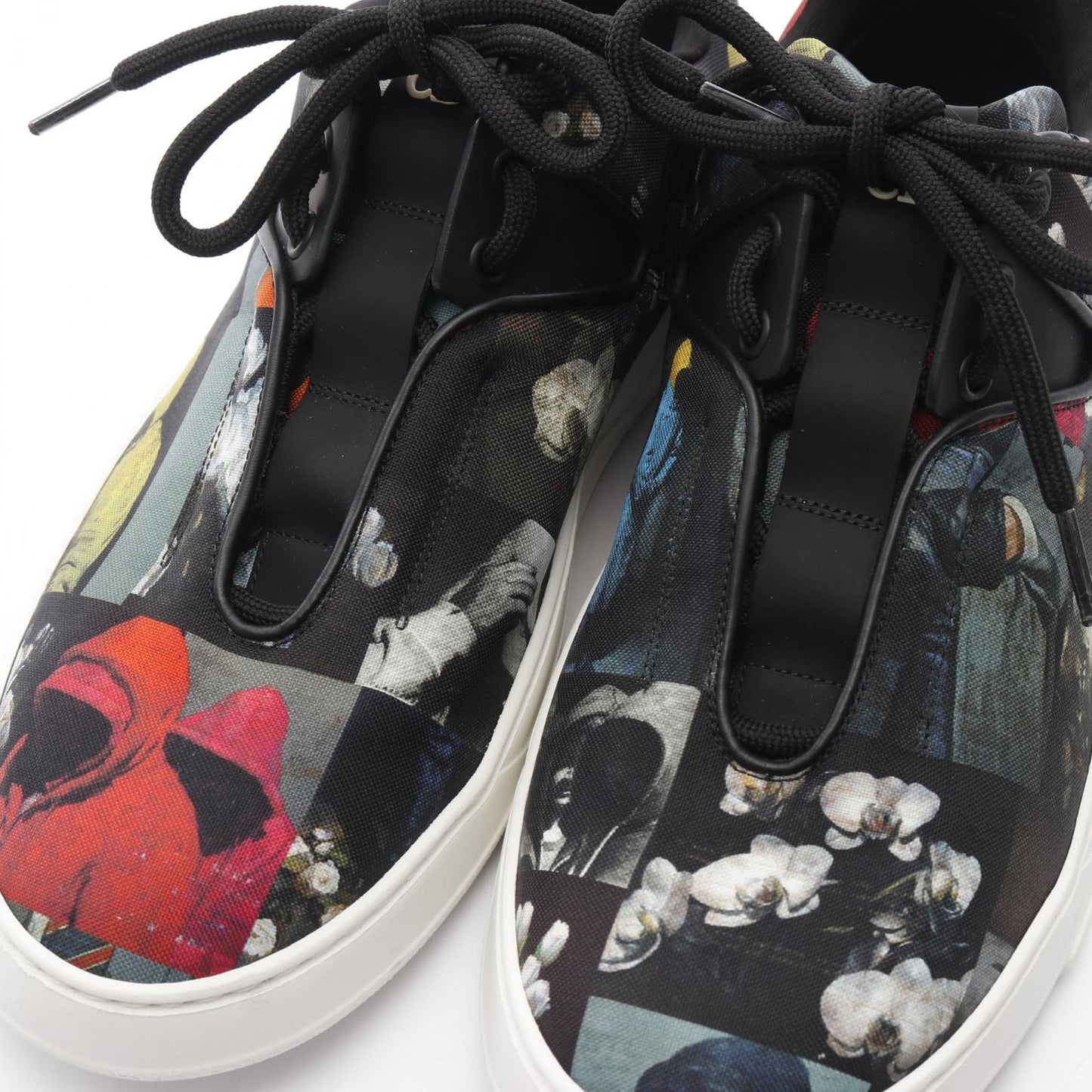 DIOR HOMME B17 Sneakers - Exquisite Black & Multicolor Design