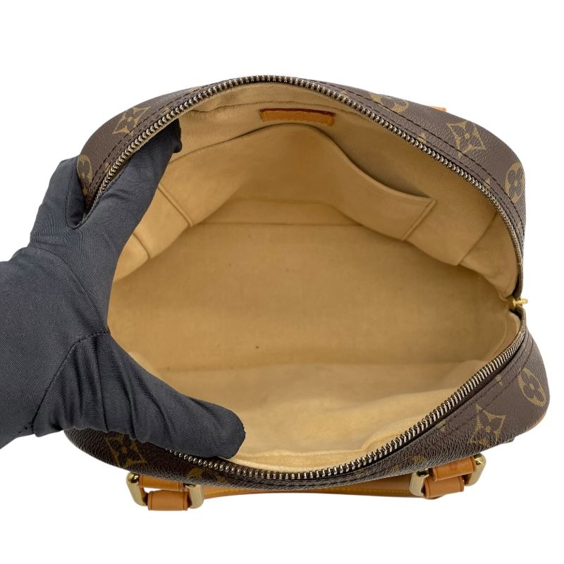 Louis Vuitton Manhattan PM Handbag - Iconic Monogram Canvas in Brown