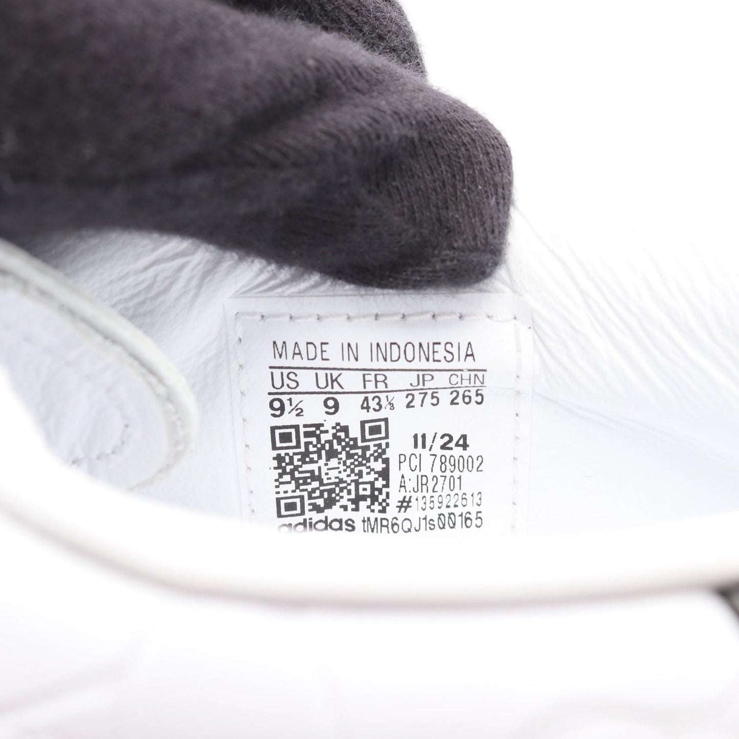 A BATHING APE × adidas Originals Superstar V Leather Sneakers