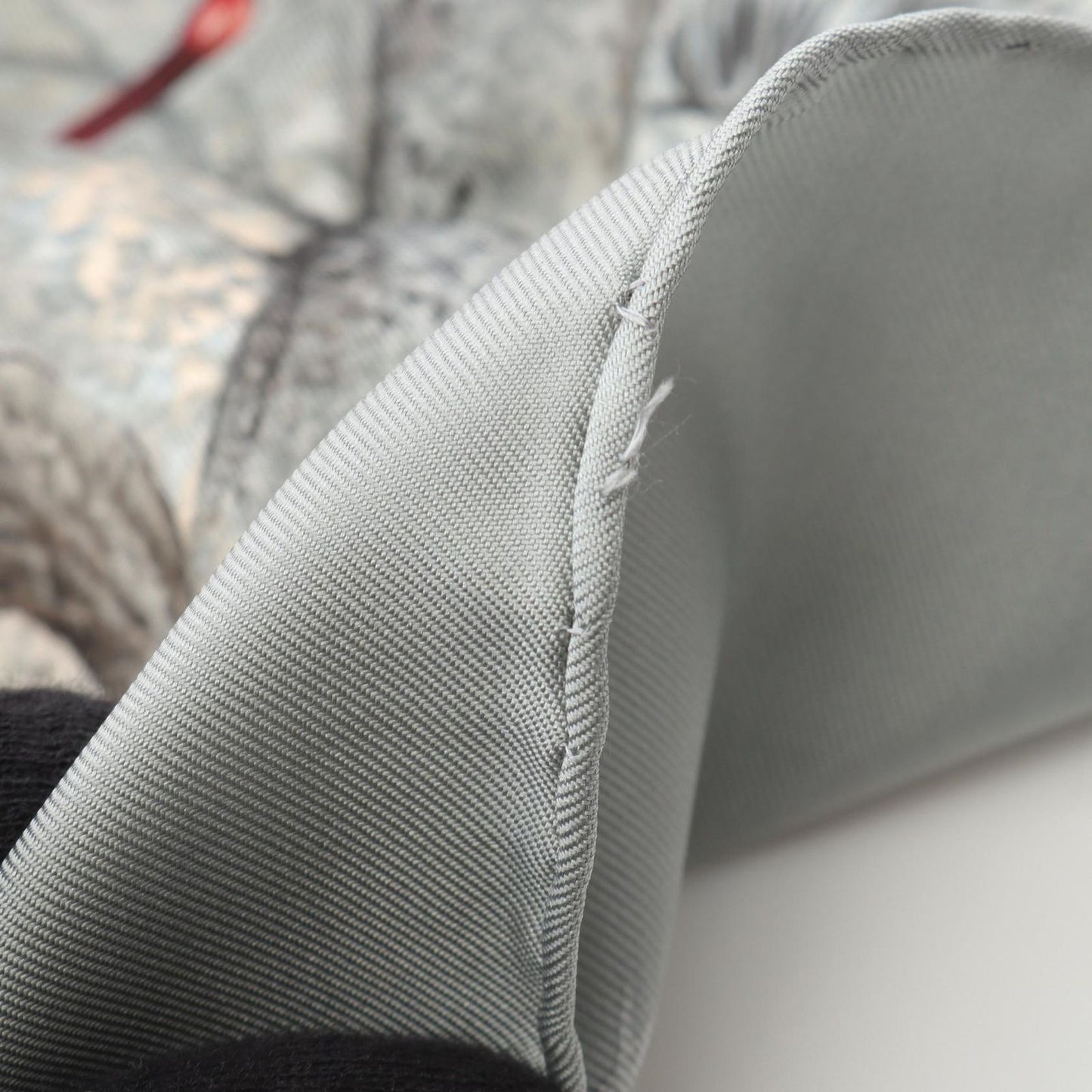 HERMES Halte en Camargue Silk Scarf - Timeless Elegance