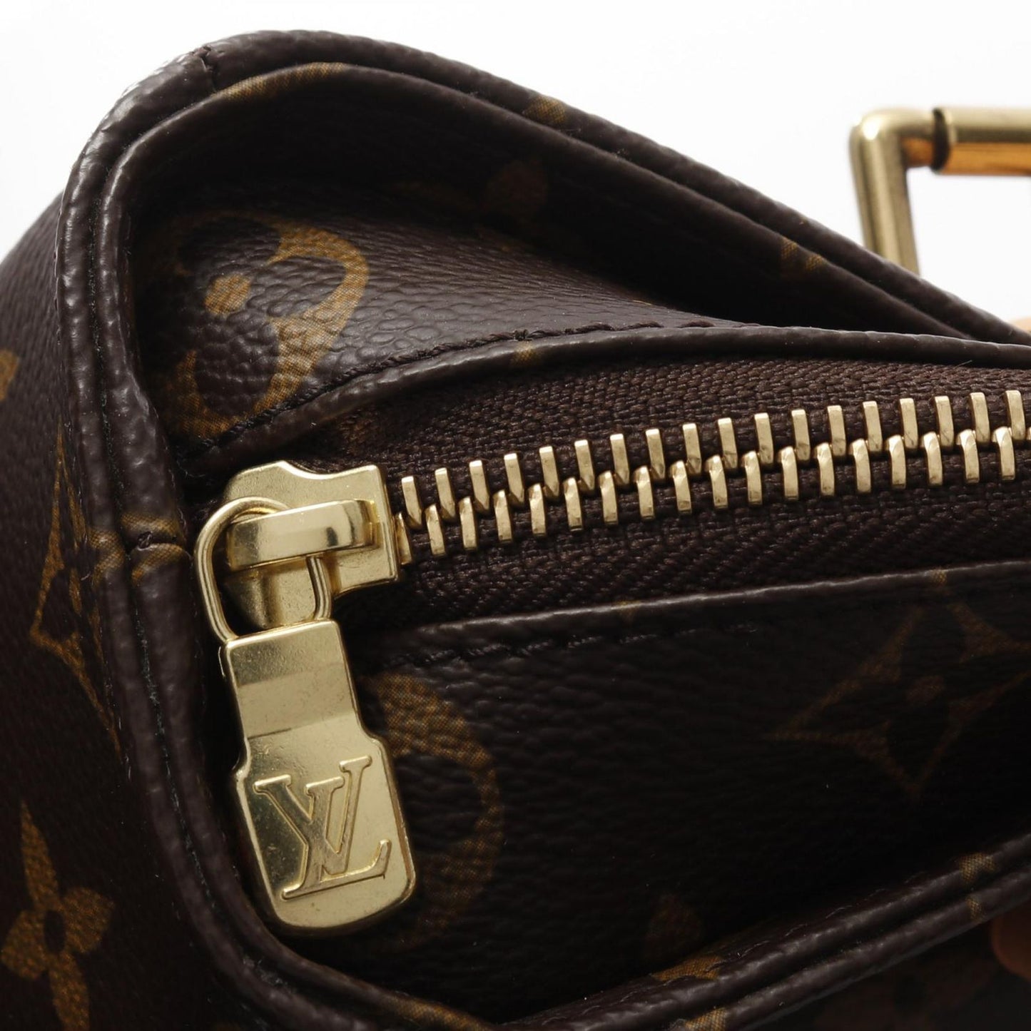 Louis Vuitton Monogram M51162 Multiplicité Handbag - Timeless Elegance