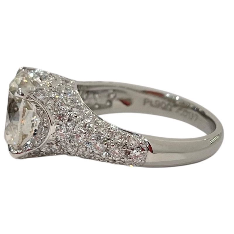 Exquisite Platinum Diamond Ring - 4.007ct Center Stone