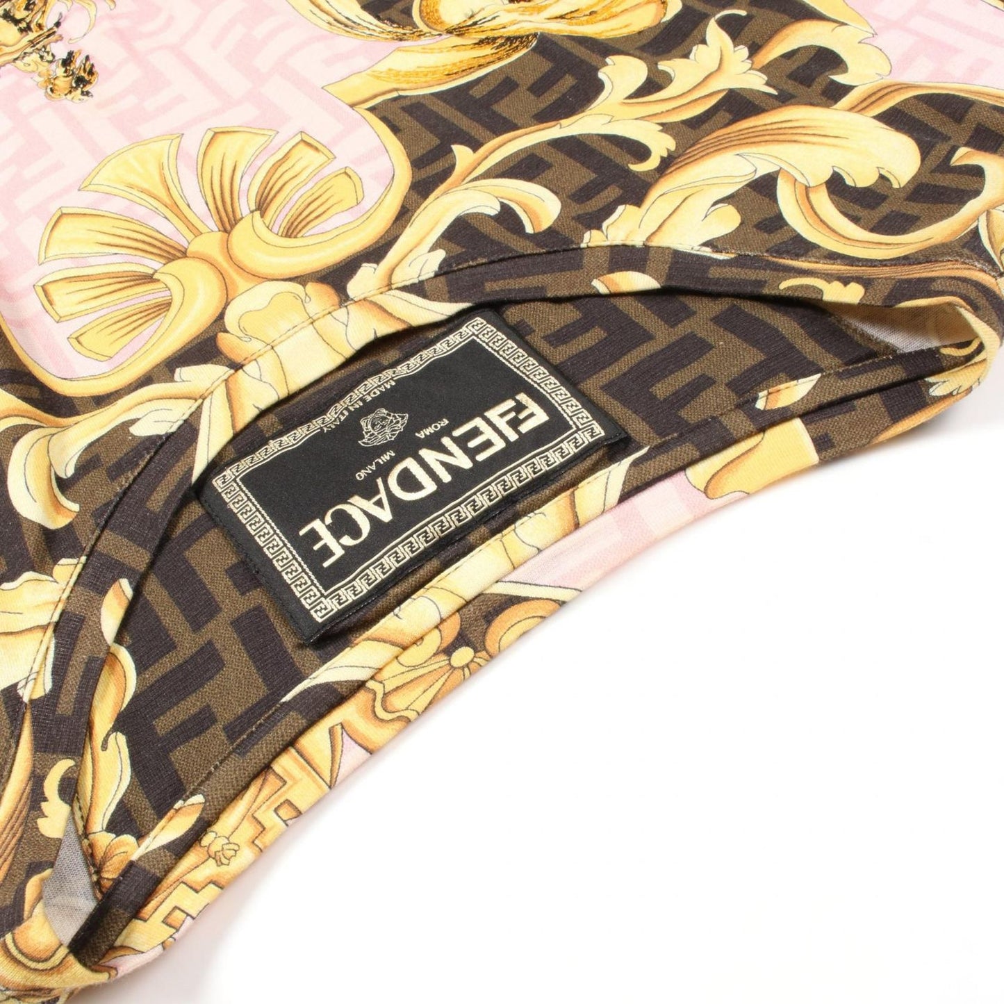 FENDI Cotton T-Shirt in Pink & Yellow - Exclusive Luxury Wear