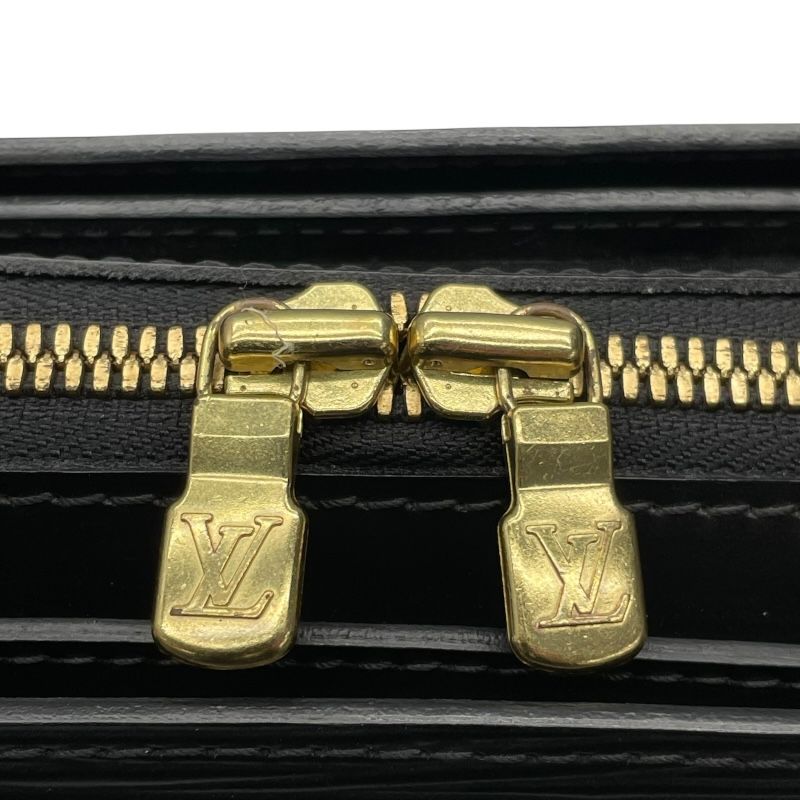 Louis Vuitton Poincieux M52052 Noir Epi Handbag - Timeless Elegance