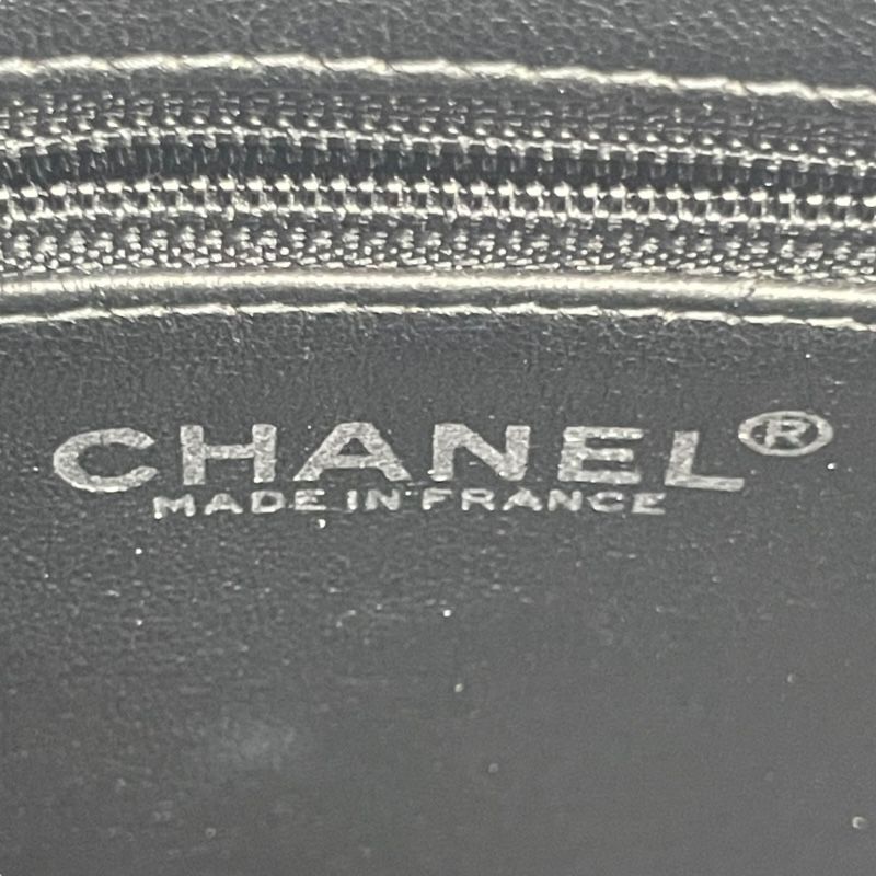 CHANEL Reissue Tote A01804 Black Caviar Leather Handbag