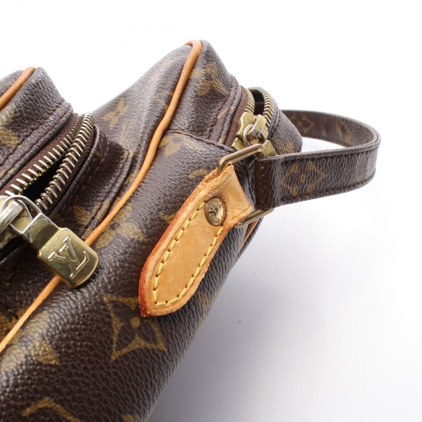 Louis Vuitton Monogram Amazon Shoulder Bag - Timeless Elegance