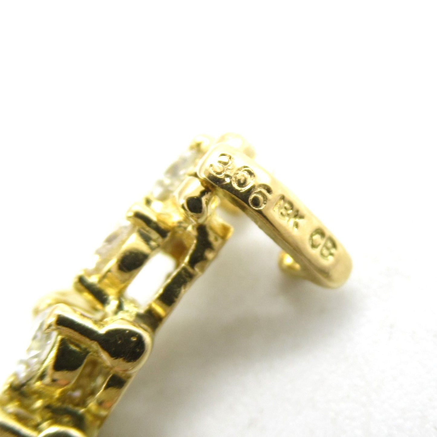 Exquisite K18 Yellow Gold Diamond Bracelet - 3.06ct Luxury