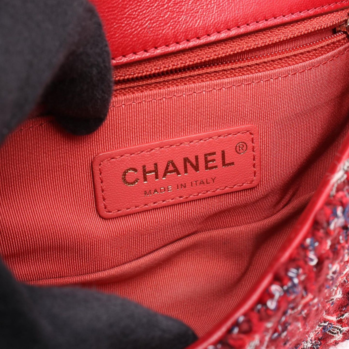 CHANEL Matelassé Mini Shoulder Bag in Red Leather & Fabric