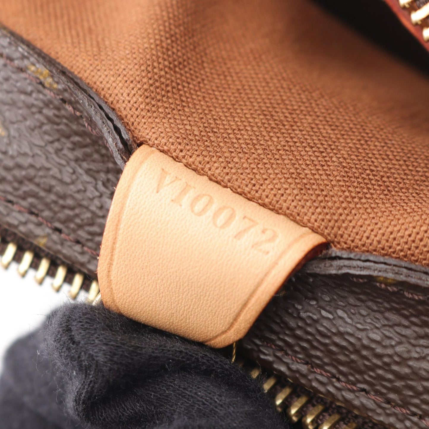 Louis Vuitton Cabas Piano Shoulder Bag - Timeless Elegance